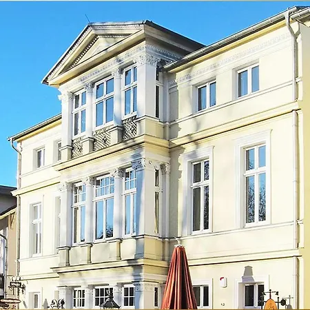 Regina 2 Apartment *